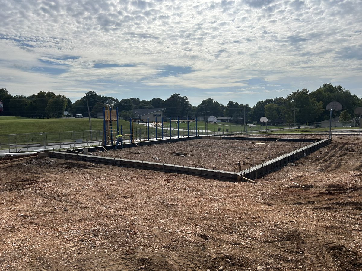 Wilder Elem. School tweet media