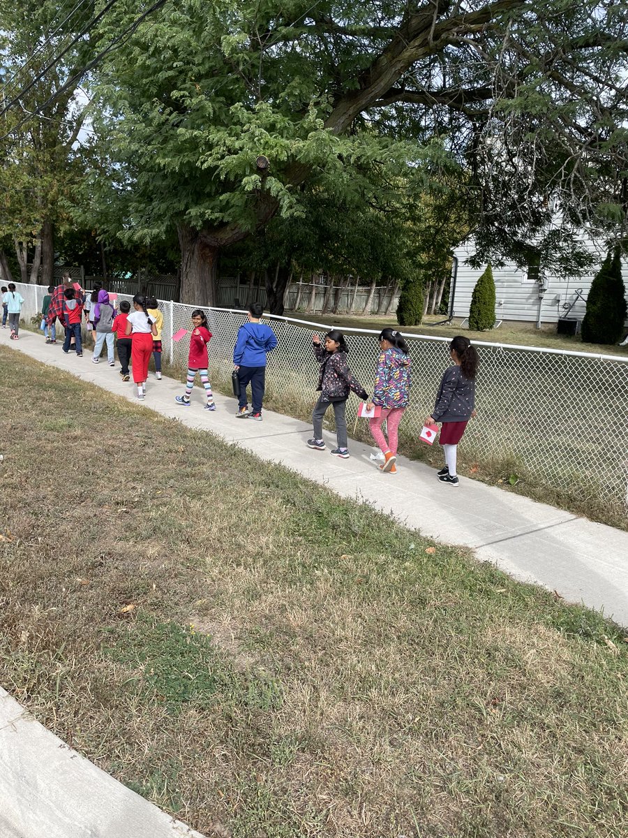 FairviewPSPDSB's tweet photo. https://t.co/wseWlZLzlv