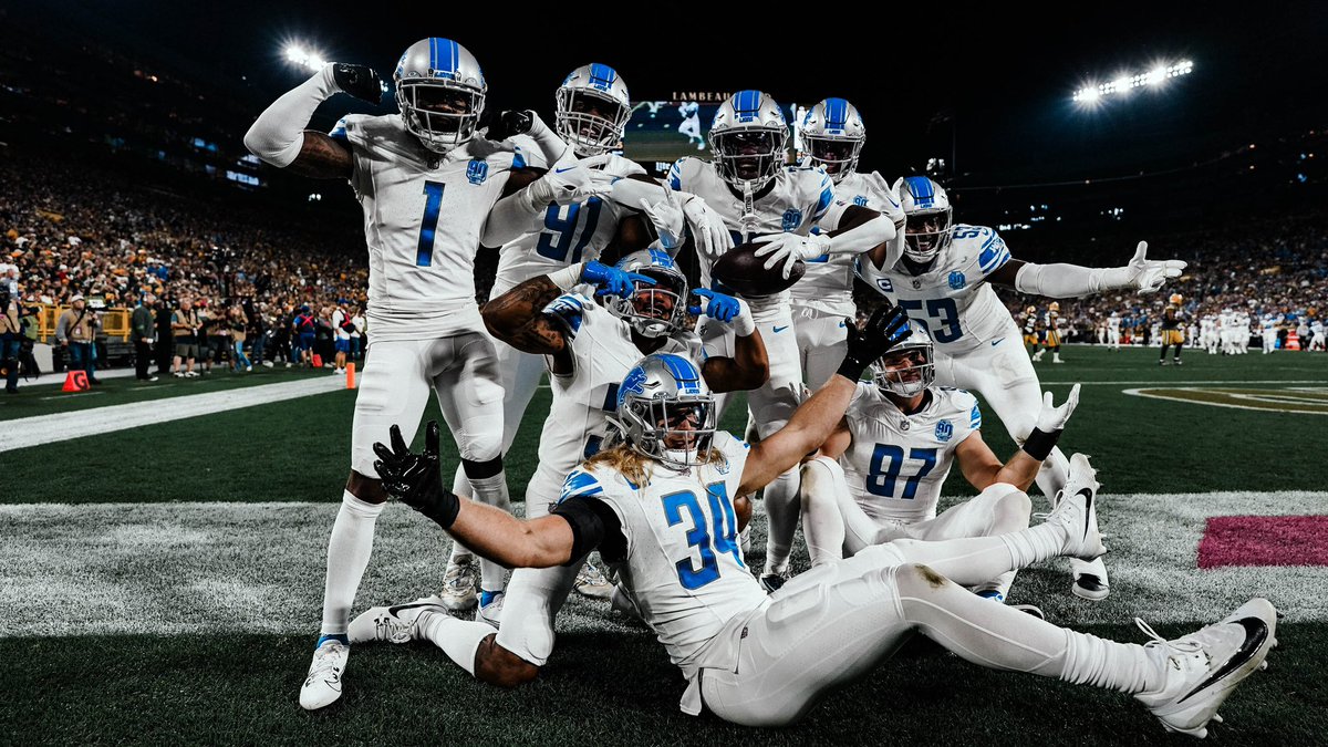 Lions's tweet photo. 🔒🔒🔒 https://t.co/U9kMUjRgsi