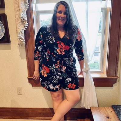 Charlotte Kellar tweet media