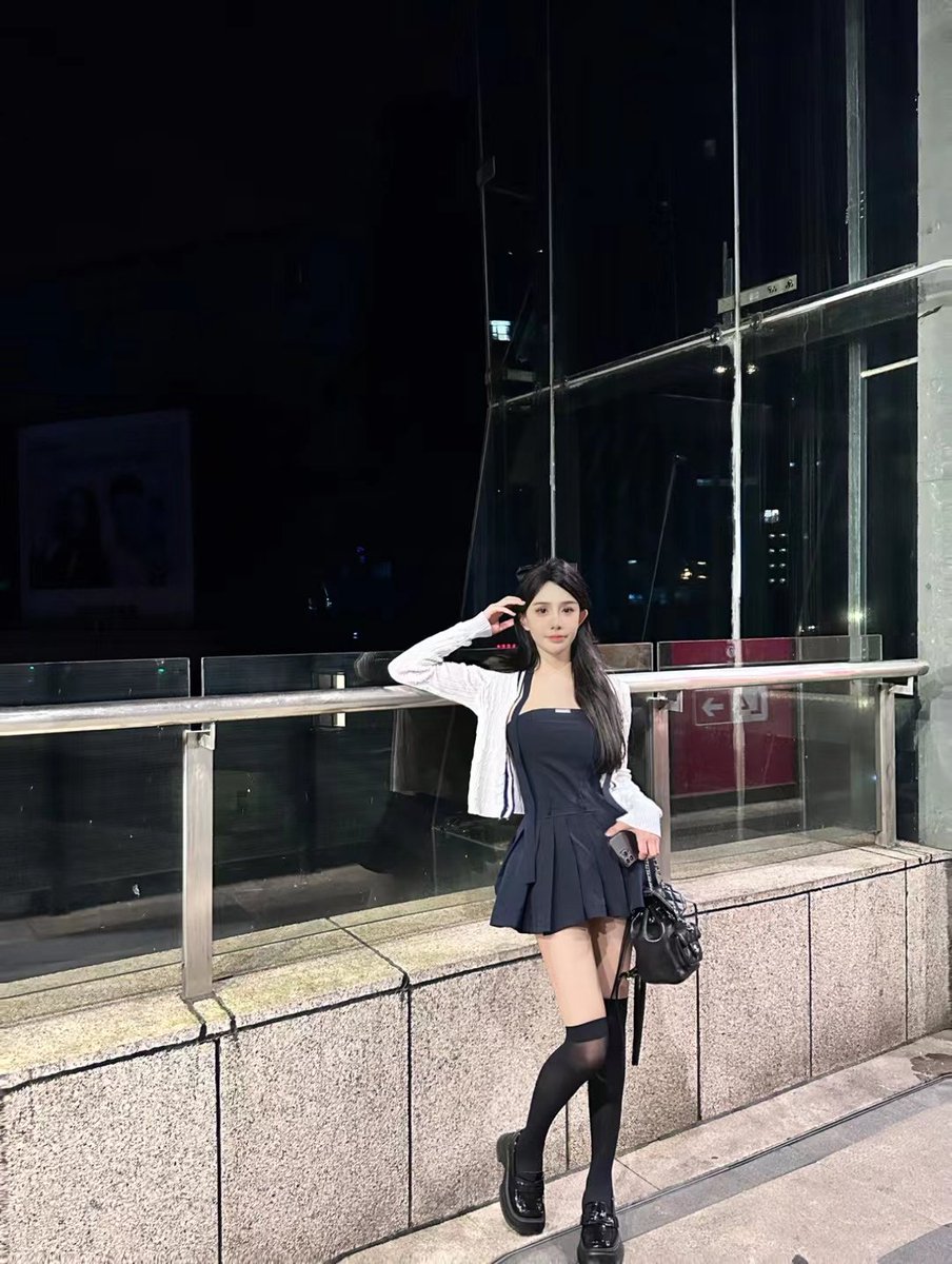 Homeny608's tweet photo. 本小姐回家过中秋实录 https://t.co/PysYyuzKZA