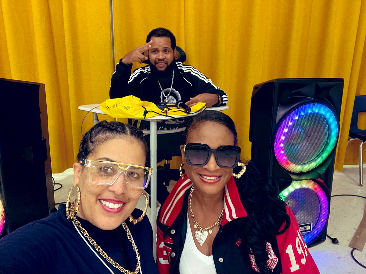 GreenbeltMiddle tweet media