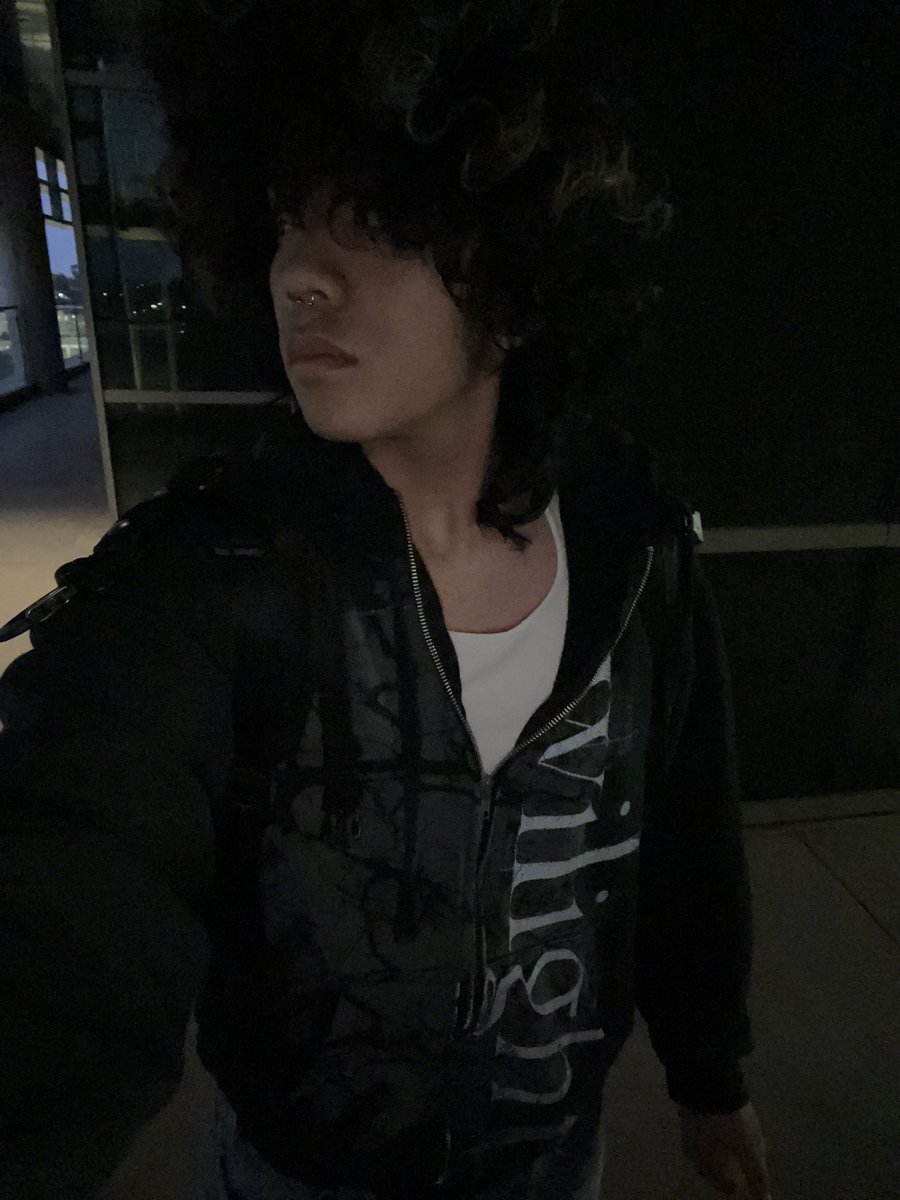 g0rpcore's tweet image. #TeamEdward