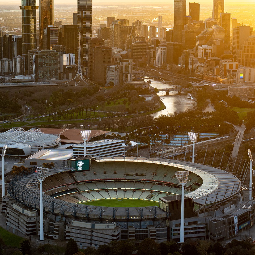 Happy @AFL Grand Final Eve 🥳 The biggest event on the AFL calendar is happening tomorrow, with @CollingwoodFC and @brisbanelions battling it out at Melbourne's iconic MCG stadium. Who will you be barracking for? 👀 🏈 📸 @MCG