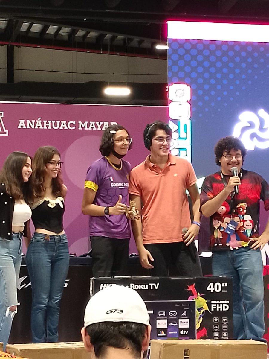 CosmicHives's tweet photo. Felictamos a @MenaWho por ganar la #Copamaya
Un orgullo ser parte de tu club de fans
#Clubdefansdeju
#BeeTheBest 🐝🐝 https://t.co/Hj2jU3ZCa4