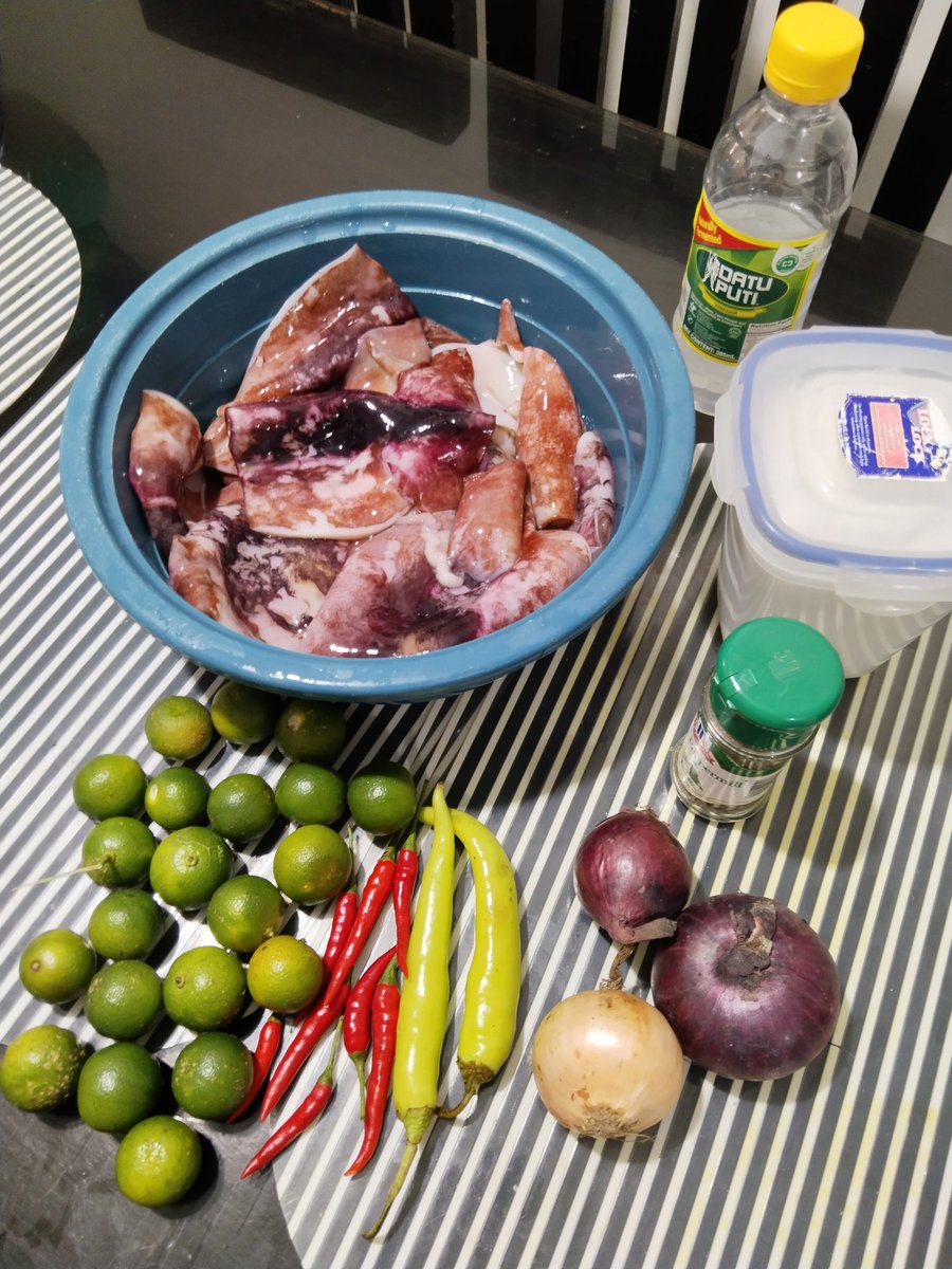 Lenz0819's tweet image. Let's cook some of my KAMAG ANAKANS for lunch! 😻🫰❣️

#pusit