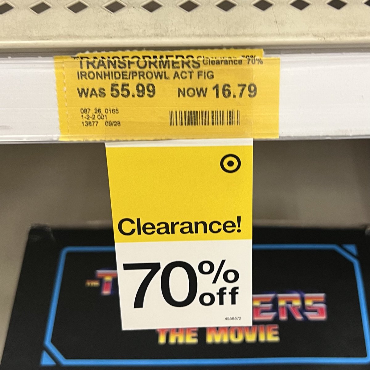 onyxminor's tweet photo. Ironhide/Prowl pack was down to $16.79 and I still passed on it. I almost bit, but I asked myself if I would display the set or store it, and my answer led me to leave it on the shelf. #transformers #γγ©γ³γΉγγ©γΌγγΌ #targetclearance https://t.co/5R5qQ3ohqM
