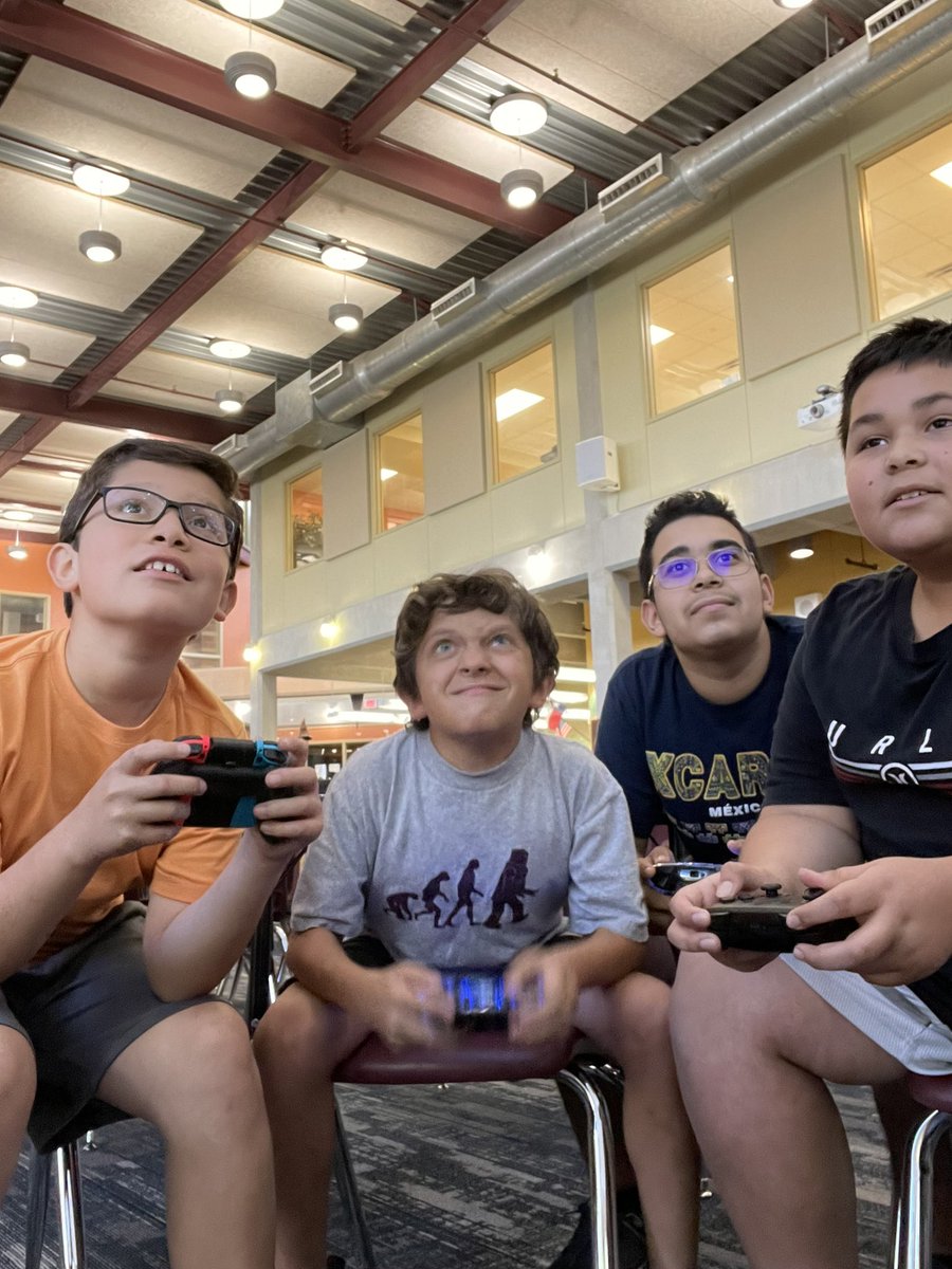 BMSS_LIB's tweet image. BMSS eSports Team is gearing up for our upcoming tournament in a few weeks! @BoerneMSSouth @BoerneISD
