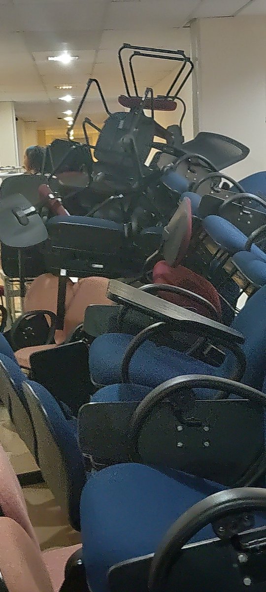 Chico sem Moedas veterano Letras USP em greve tweet media