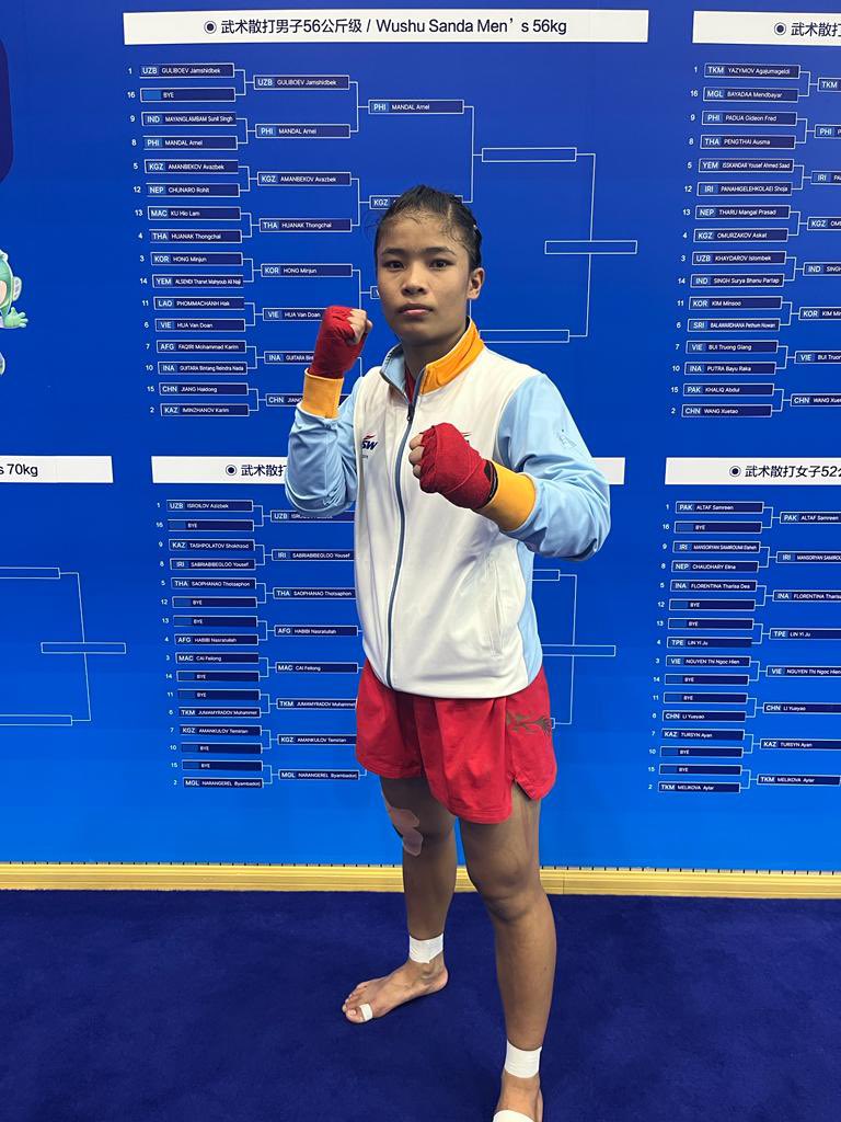 India's silver medalist at the #AsianGames in #Hangzhou, Naorem Roshibina Devi broke down as she dedicated the medal to #Manipur.

Hailing from Bishnupur district, Naorem, a Meiti, said "I dedicate this medal to Manipur... to those who have been protecting and fighting for us"