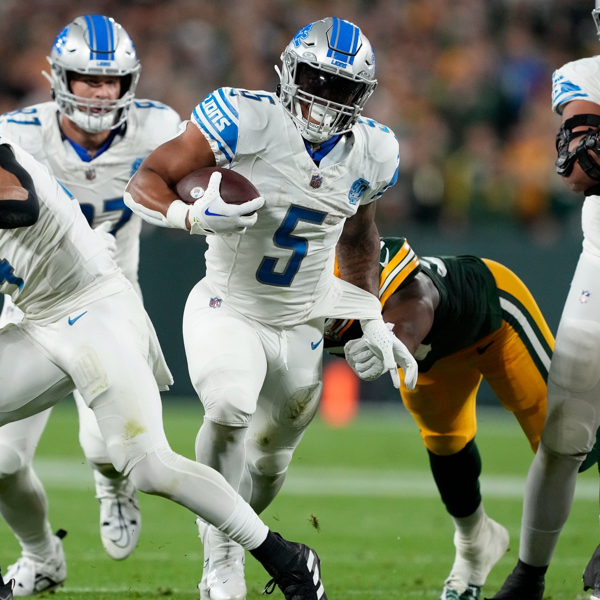 PFF_Fantasy's tweet photo. Monty with 3 tuggs 😤

30.4 fantasy points on the night 💪 https://t.co/KGFwYdF9bQ
