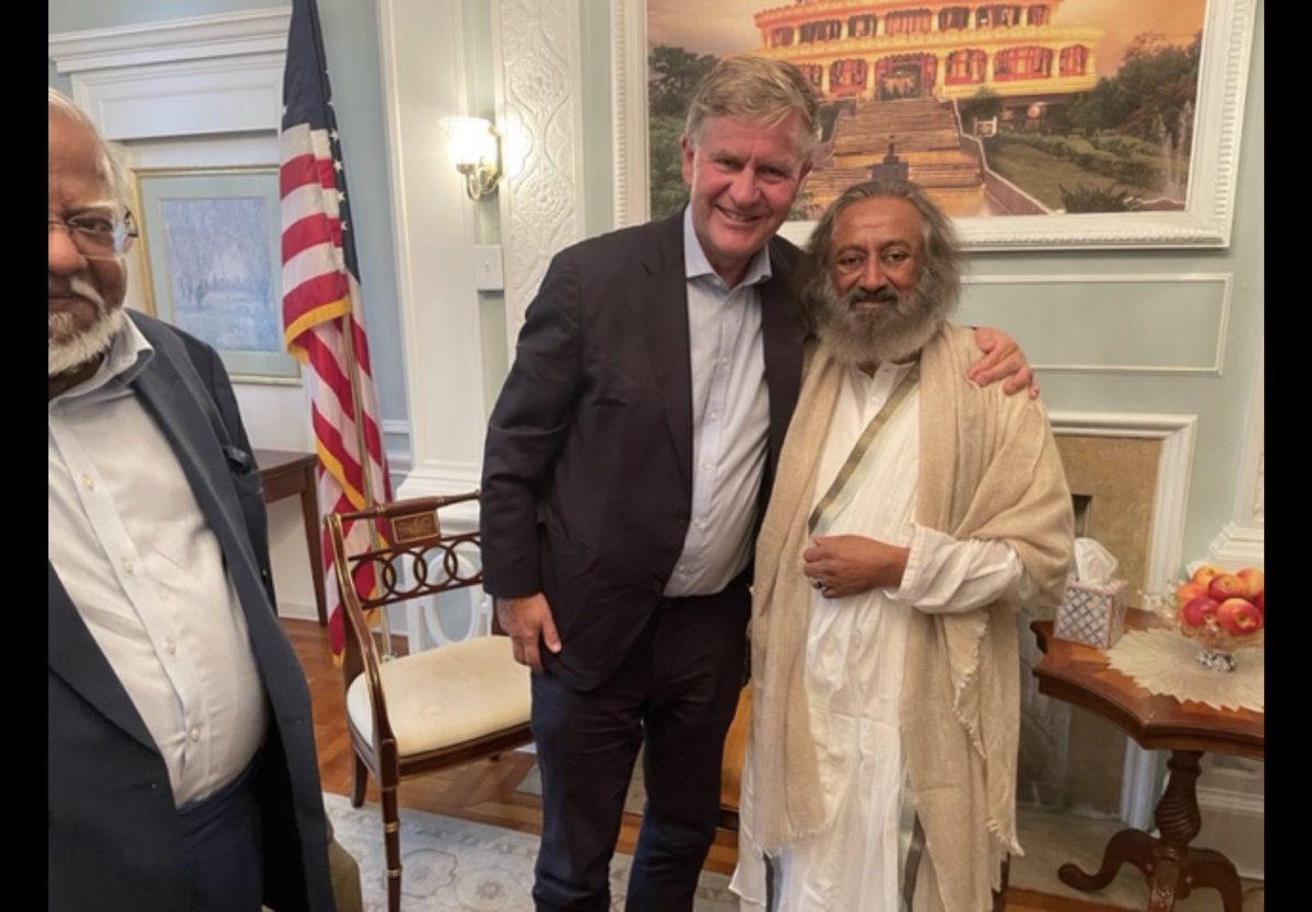 Erik Solheim tweet media