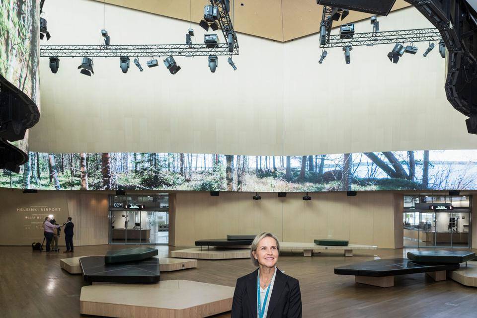 VantaanSanomat's tweet photo. Miljardin euron urakka on valmis – Kuvat: Tältä näyttää uudistettu Helsinki-Vantaan lentoasema https://t.co/jP0A4udxVm https://t.co/QGlnHHZBi3