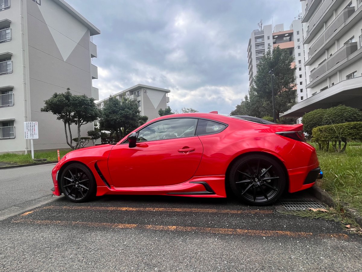 BaiGr86's tweet photo. 車高調、入れましたぞ
残りはワイトレだけかな
純正ホイールカッコイイから、そのまま維持したい

#GR86 #ZN8 https://t.co/IIGiCobE5X