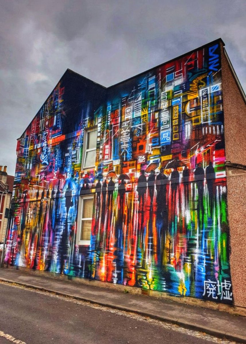 A rainy day in Hong Kong 🌨️🩶 Bristol upfest 2018 by Dan Kitchener.
Bristol Street Art 2018 upfest ☔
#Bristolstreetart @Dankitchener #rainydaywithcolour #upfest2018 #Art #mural #Bristol #England #uk #colourfulart
