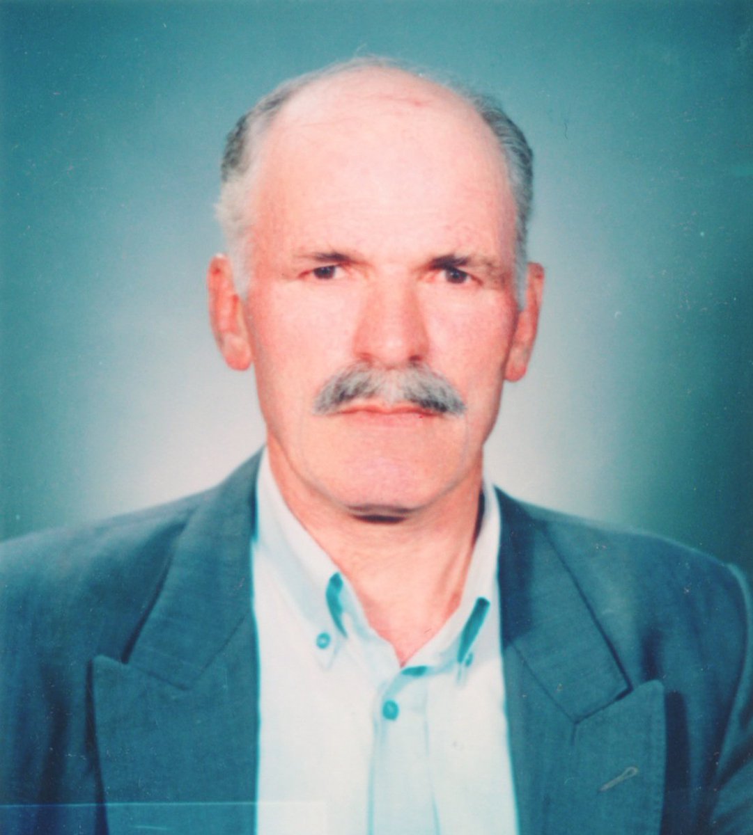 AliFuadAZAD's tweet image. ŞUKRÎYÊ MOXBILE VANO
Eslê xwu baş bizanê
pê şima nêbê vinî
Qewmê xwu pê bigîrê
wa yê nêmanê tenî
Ziwan meke xwu vîr a,
wa ziwan nêbo vinî
Kurdî yo ziwanê ma,
pê qiseyke ezbenî
Dest bide destê feqîr
wa yê nêmanê tenî
Mebe hevalê zilmî
enay fam ke ezbenî
+++
