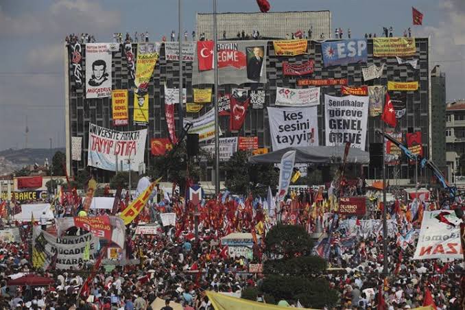 Barış Atay tweet media