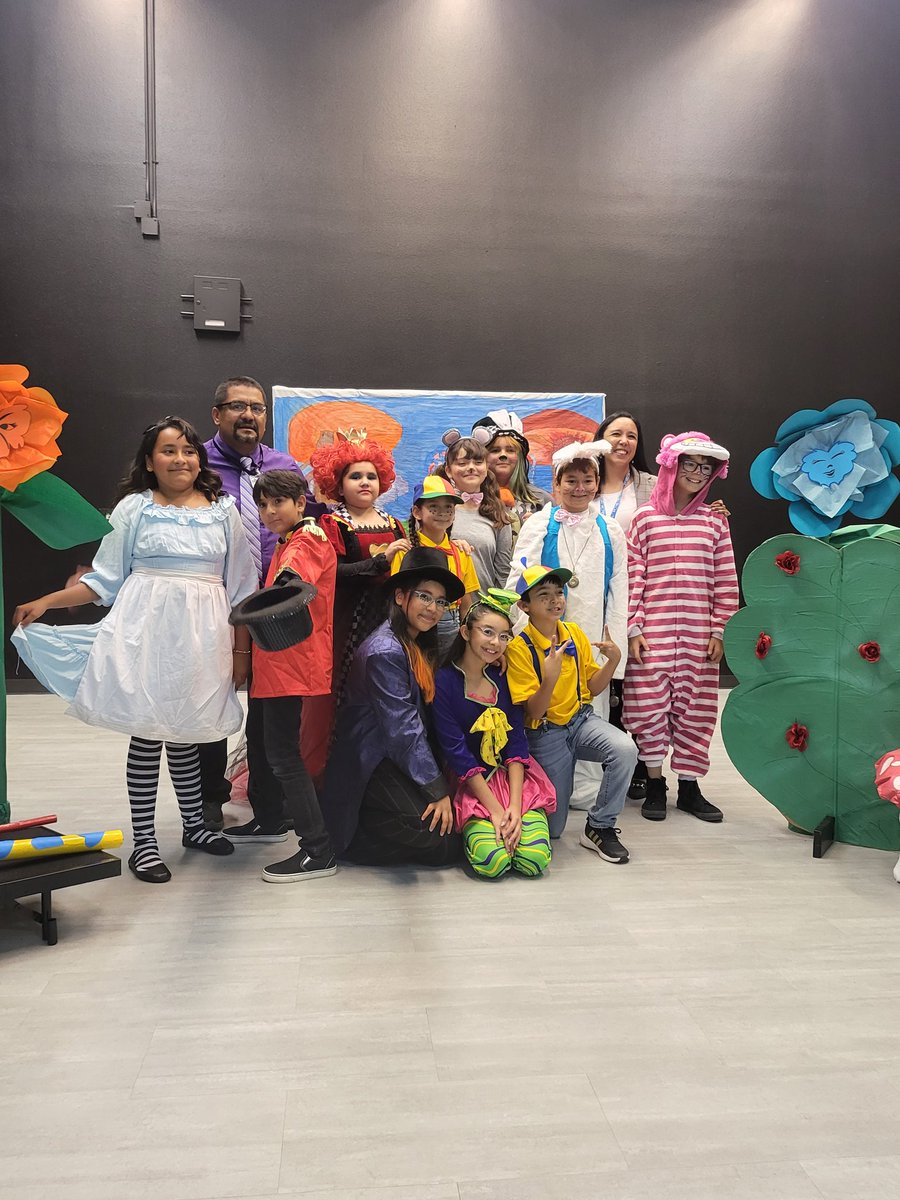 JEspinoza (@jespinoza_ses) on Twitter photo What an amazing Alice in Wonderland performance by the talented 5th grade theater class! 🎭Thank you ❤️💜 <a href="/MGandara_SES/">Ⓜⓘⓒⓗⓔⓛⓛⓔ Ⓖⓐⓝⓓⓐⓡⓐ</a> <a href="/ESerna_PK8/">Raul Caldera Principal 💙 🐺 🇺🇸</a>. #TeamSISD <a href="/SISD_FineArts/">SISD Fine Arts</a> <a href="/SocorroISD/">Socorro ISD</a> What an amazing Alice in Wonderland performance by the talented 5th grade theater class! 🎭Thank you ❤️💜 <a href="/MGandara_SES/">Ⓜⓘⓒⓗⓔⓛⓛⓔ Ⓖⓐⓝⓓⓐⓡⓐ</a> <a href="/ESerna_PK8/">Raul Caldera Principal 💙 🐺 🇺🇸</a>. #TeamSISD <a href="/SISD_FineArts/">SISD Fine Arts</a> <a href="/SocorroISD/">Socorro ISD</a>