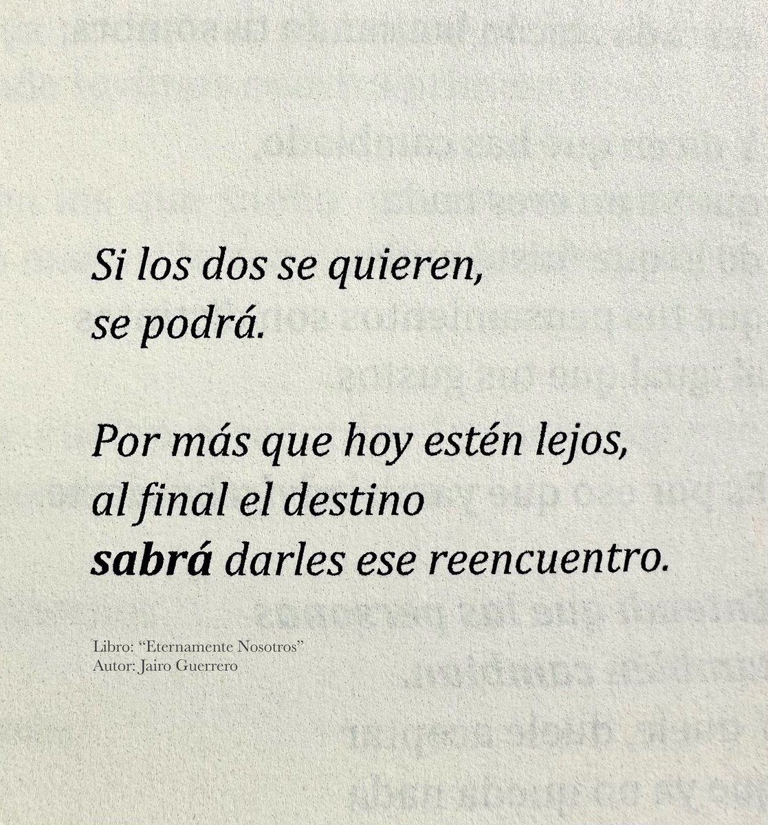 JaiiWriter's tweet photo. Libro: “Eternamente Nosotros” 📗 https://t.co/4HT0EXmOtk