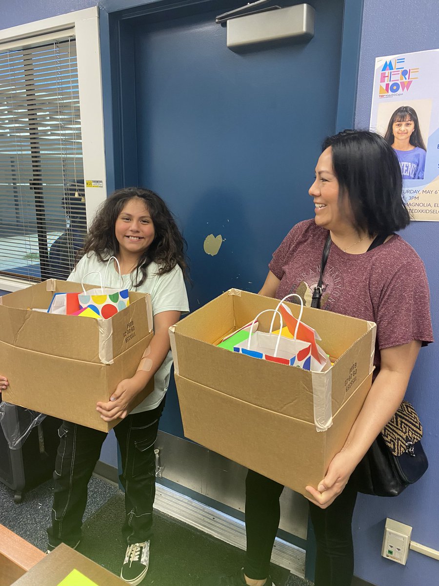 Christine Sphar tweet media