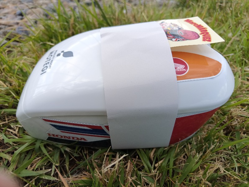 sin0720's tweet image. やっぱコレすね。暑くてフラフラでもぺろり。レモンと酢漬けええ仕事しはる。土日は中身違うとか。
 #MotoGP  #MotoGP日本GP  #モビリティリゾートもてぎ  #日本GP