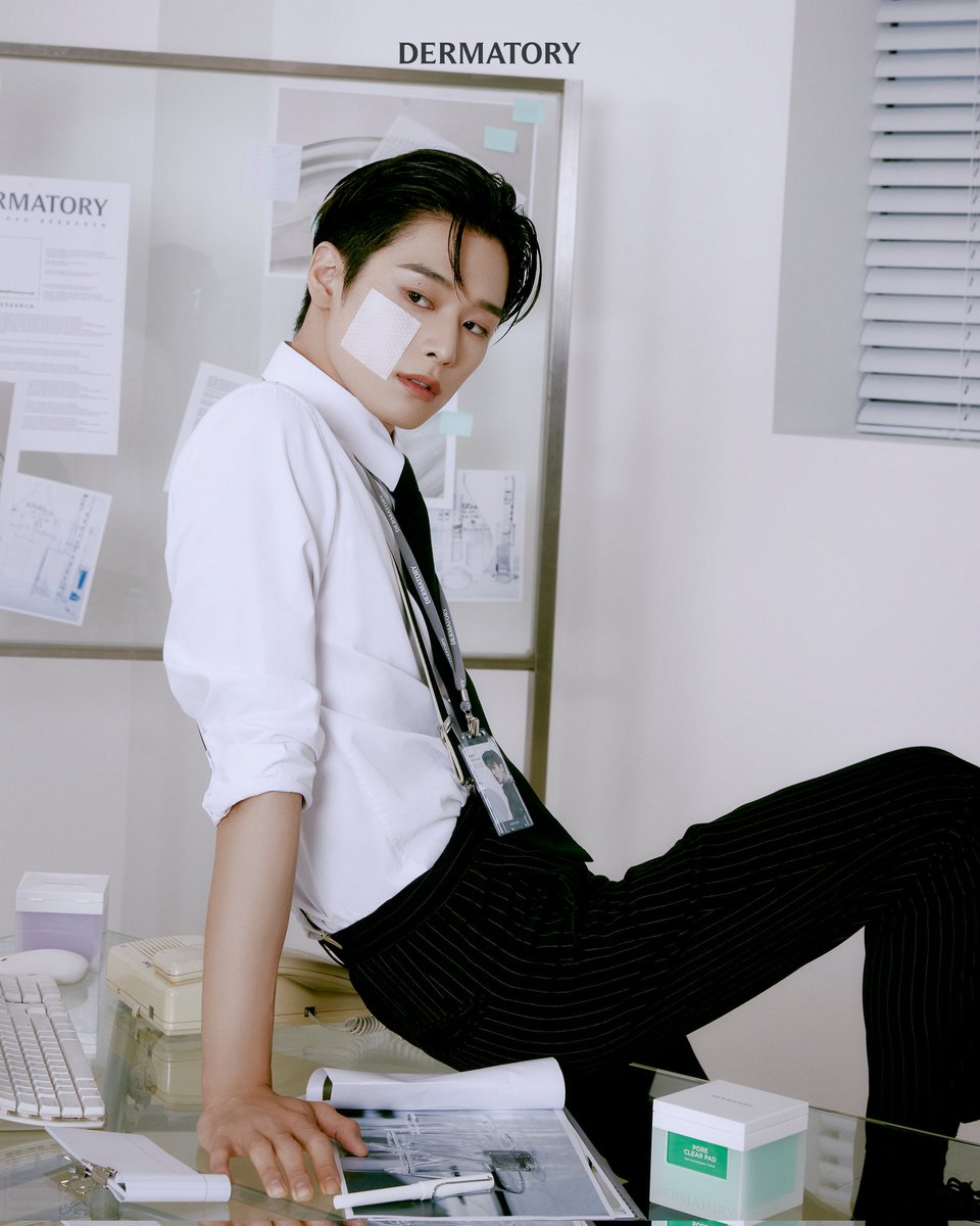 Juyeon tweet media