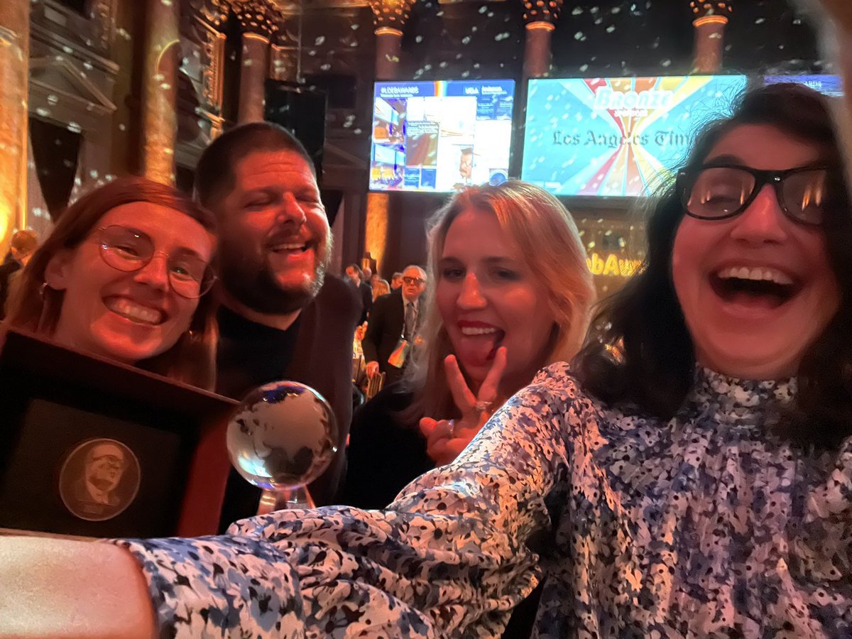 a @BuzzFeedNews swan song with the @LoebAwards WINNERS