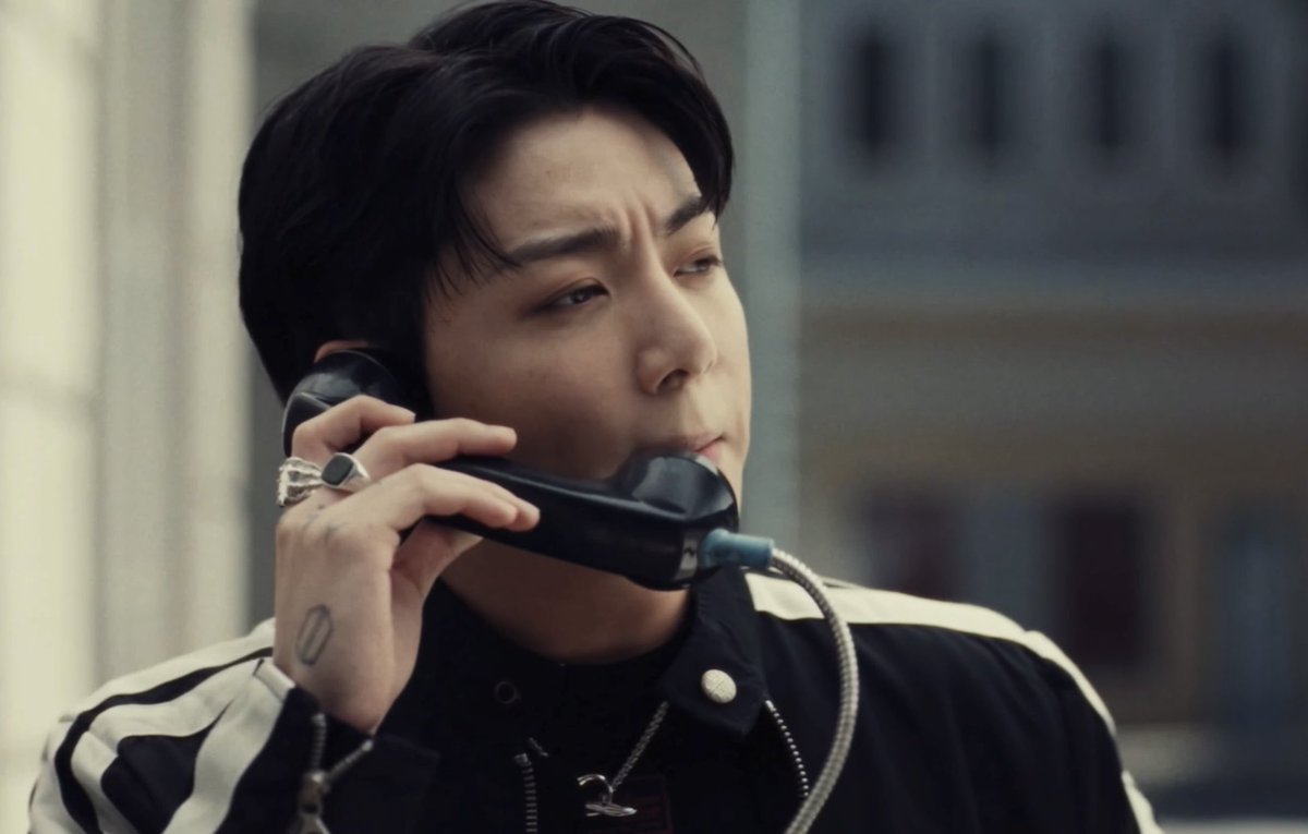 OH MY GOD JEON JUNGKOOK!!!??!