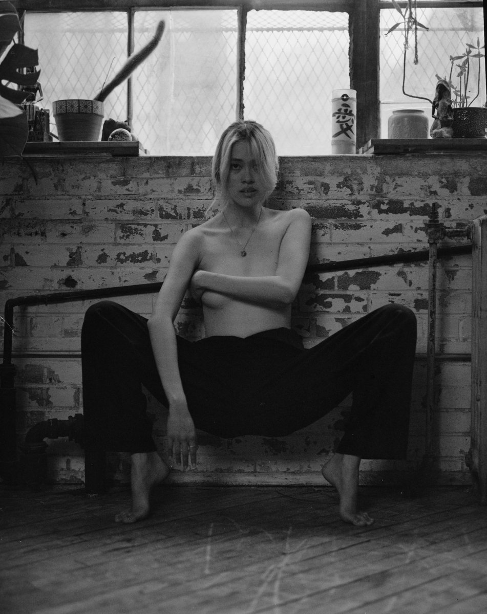 artsyvisuals_'s tweet photo. Instagram deleted this so ill post it here https://t.co/VbFa5UWVSo