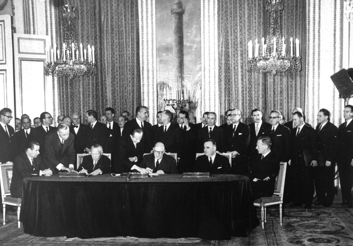 Im 60. 🇫🇷🇩🇪-Jubiläumsjahr werden 3️⃣Standorte des Goethe-Instituts in 🇫🇷 geschlossen. Das 1957 gegründete Institut in #Lille ist älter als der #Élysée-Vertrag. Das 1972 gegründete Institut in #Bordeaux liegt im Cours de #Verdun. Strasbourg steht für das ❤️ in 🇪🇺. Eine Katastrophe.
