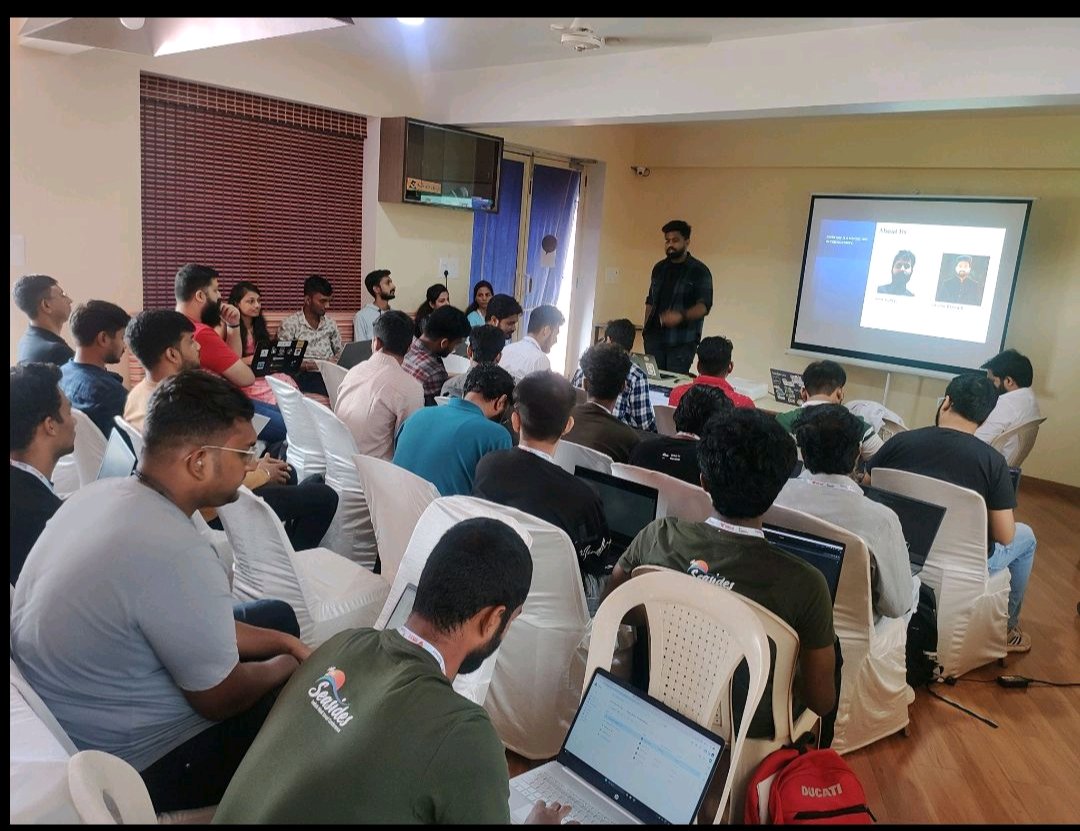 Grateful for the incredible experience at @seasides_conf in Goa, where @bit3threat and I had the privilege of co-training a group of 50+enthusiastic attendees in Android app pentesting. A big thank you to the conference organizers for providing this platform to share knowledge.