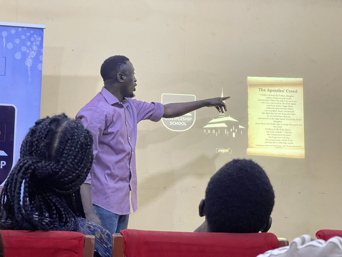 TOLUccI's tweet photo. Addressing Central doctrines of the Faith and the Neo-World distortions from a scriptural standpoint.
Last night was one of those not-too-exciting but burden stirring sessions at #MDS
Ready for #EngagingBabylon2 ?
#MASS #MASSMovement #RevivalAgents #KingsandPriests https://t.co/wtft9joaWB
