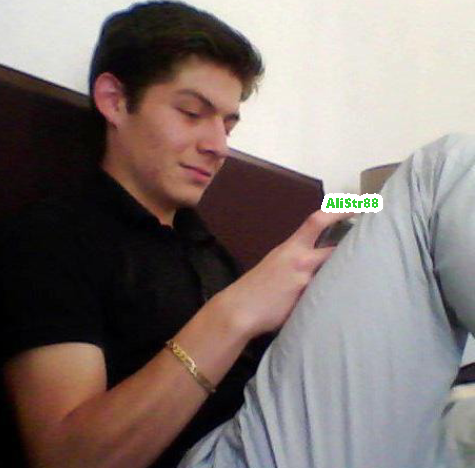 AliStr88's tweet photo. Hetero engalado con una gran 🍆, se la aguantarias? 😏❤️ Mas info solo por dm todo con discreción ❤️ https://t.co/7gEE5jtx9T