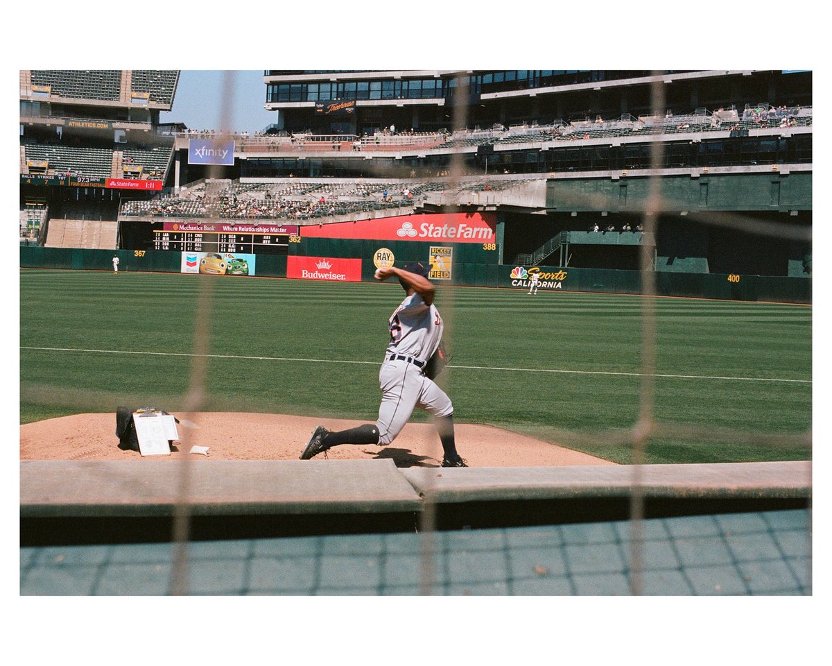 sirrileydenton's tweet photo. A few images from last weekends game of @tigers pitcher Diaz warming up on Porta 400. #kodak #oaklandathletics #Detroittigers #porta400 https://t.co/qytidaGuJR