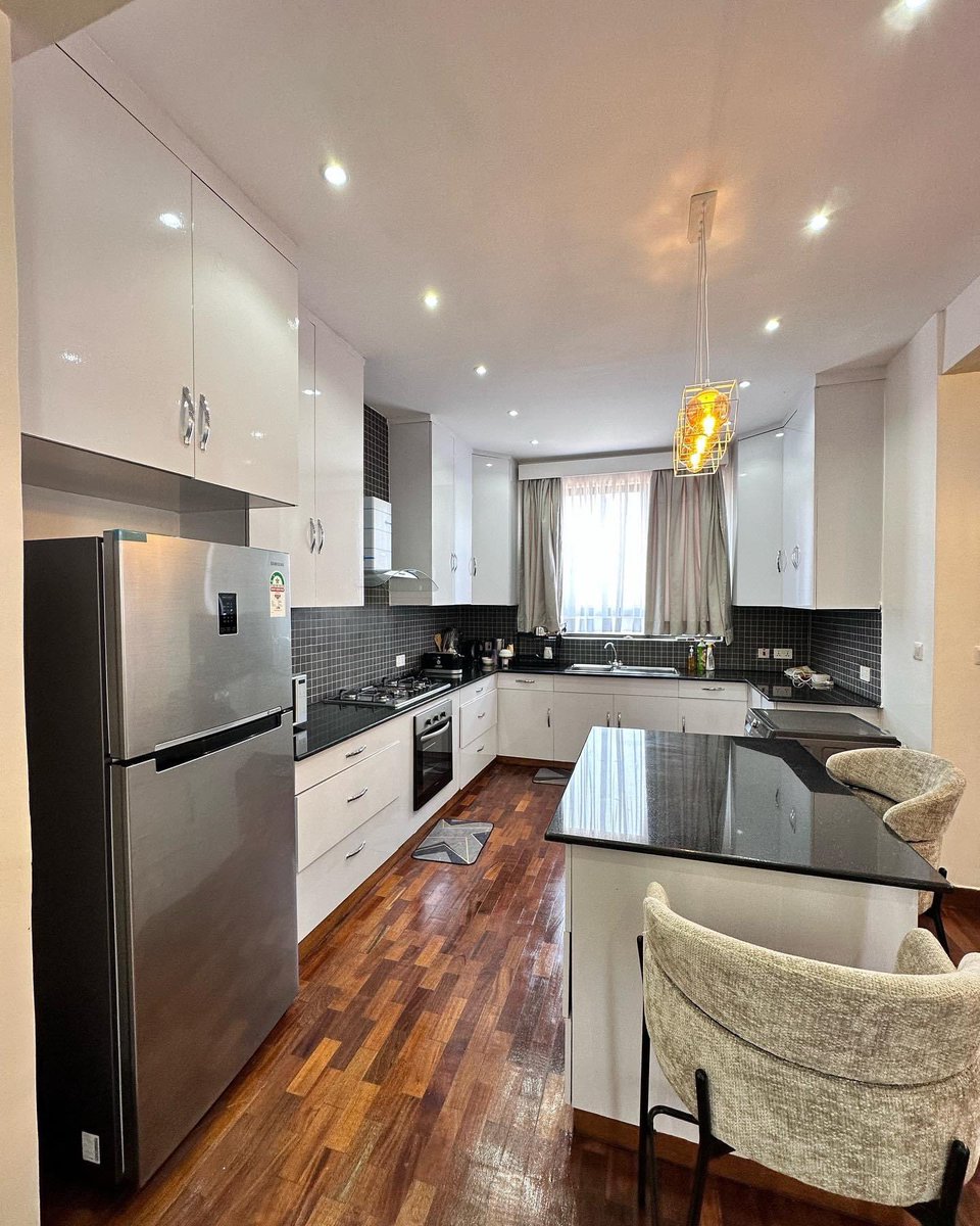 __MaryDiana's tweet photo. #forrent
Furnished 2 Bedroom Master en-suite Apartment in 📍Kilimani area
✅Ksh. 200,000 per month
(Inclusive of service charge)
.Full backup generator
•Fully equipped gym
•Heated swimming pool
•A kids play area
#kilimani #apartment #2br #Furnished
📞/App: 0702968903 https://t.co/mF30HTK9ak
