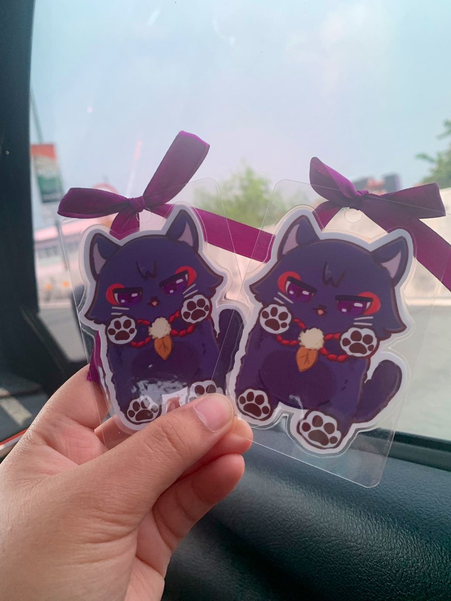 ayyah 🎀 🌟 local shop opening soon! tweet media