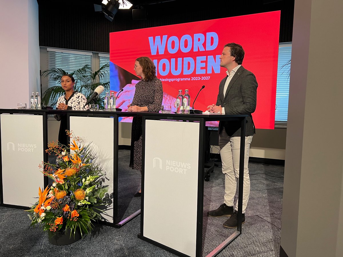 ajflach's tweet photo. Presentatie verkiezingsprogramma @SGPnieuws onder de titel Woord houden. Hart voor kwetsbaar leven, focus op families en pal voor veiligheid toegelicht door mensen uit de praktijk. https://t.co/5Wu9tKSVXt