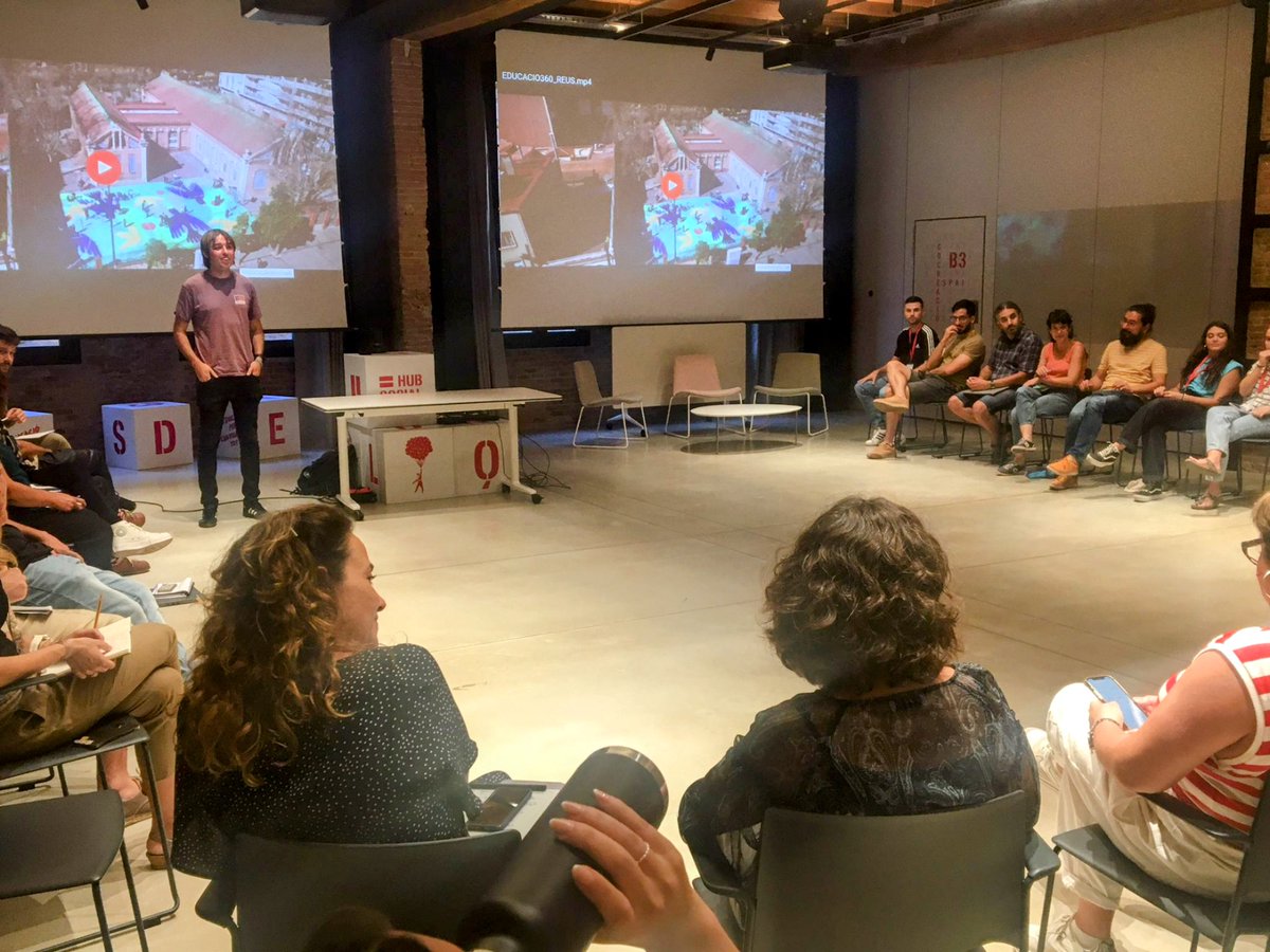 EscPratdelariba's tweet photo. Ahir vam poder compartir amb tot l'equip de la @FundacioBofill l'#EcosistemaEducatiu de l'@EscPratdelariba

#Gràcies per l'espai i l'interès! https://t.co/MkUfJ1ZcbL