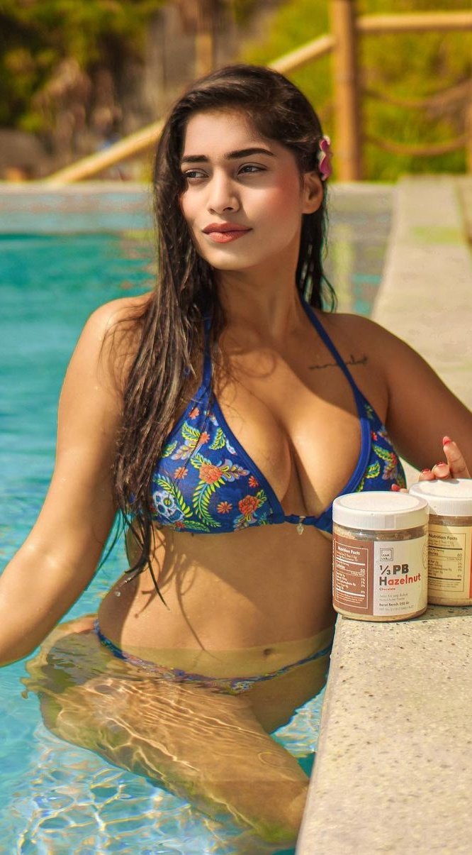 F7L-_8PagAAsKpf?format=jpg&name=large