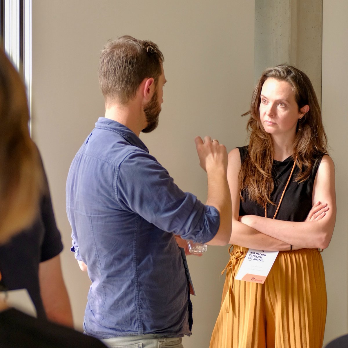 Mutig sein und Utopien entwerfen: Beim #LabBD arbeiten die Teilnehmer gemeinsam daran, eine Vision für die Schule der Zukunft zu entwickeln. Durch Ansätze des Improvisationstheaters werden sie ermutigt, utopisch zu denken. #twlz