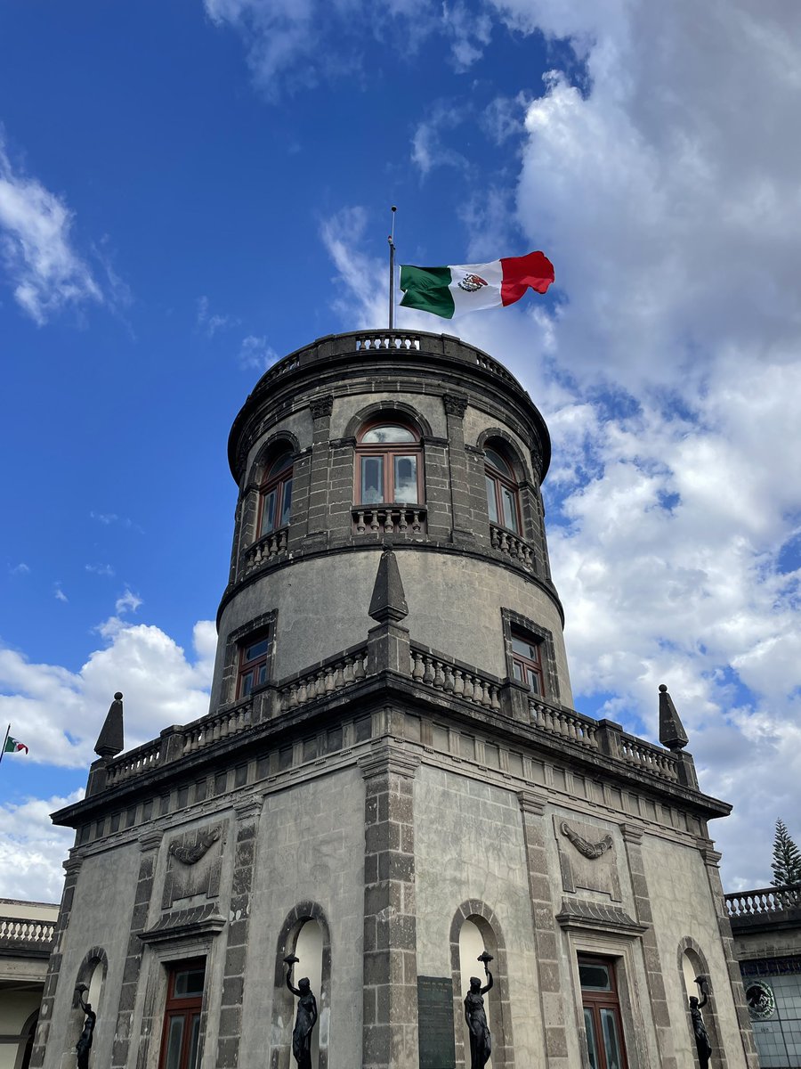 scriptez's tweet photo. CDMX https://t.co/PiLEygSaQD