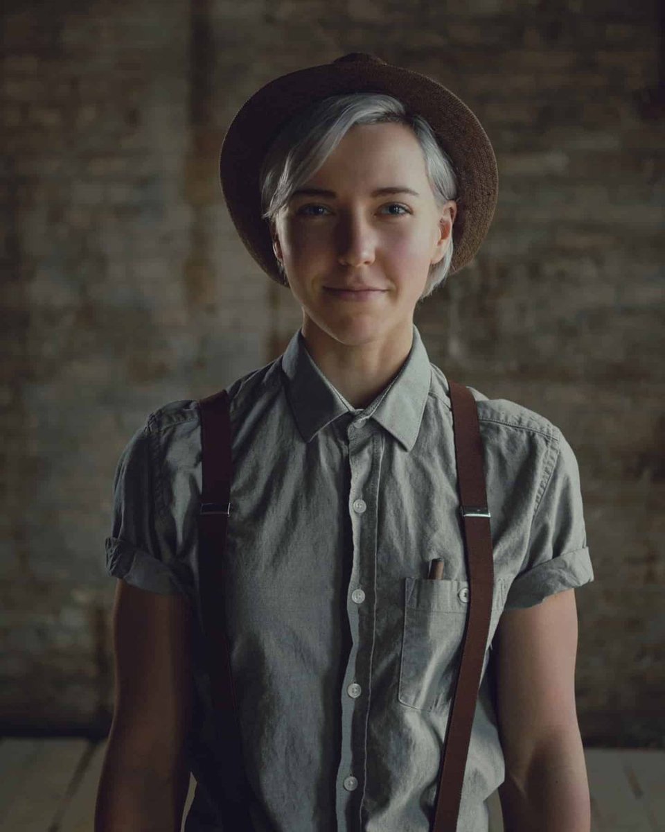 Helen Back tweet media