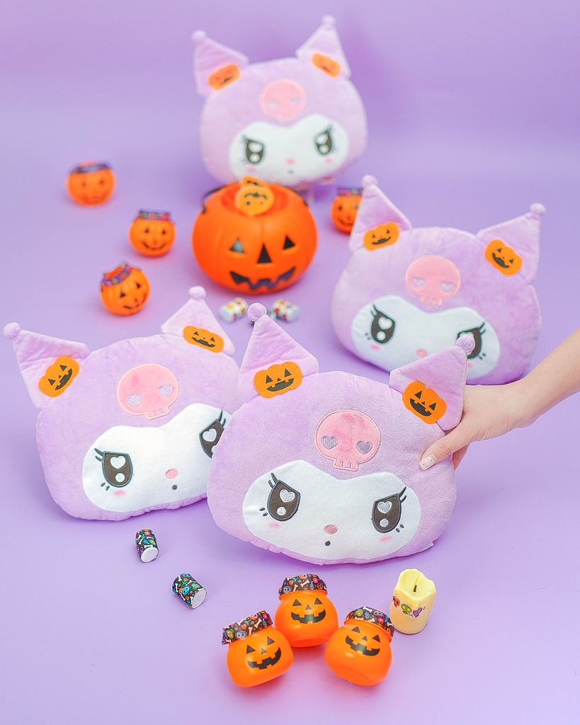 KawaiiBoxCo's tweet photo. ๐ Time's Running Out! ๐ Celebrate Halloween and snuggle with this Kawaii Box-exclusive plushie. Itโs also perfect as a super cute bedroom decor! Sign up now to get yours! ๐
#kawaiibox #kuromi #kuromiplushie #halloween #halloweenbox https://t.co/Wu2KV4k8vM