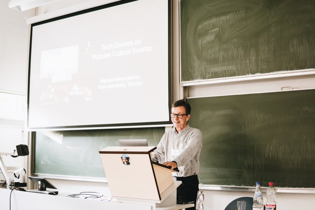 NamLitCult tweet media