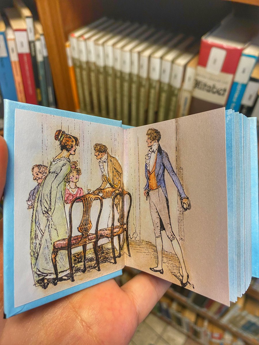 militanruhlar's tweet image. Minimal zevklerim var çok minimal 📚#tinybook