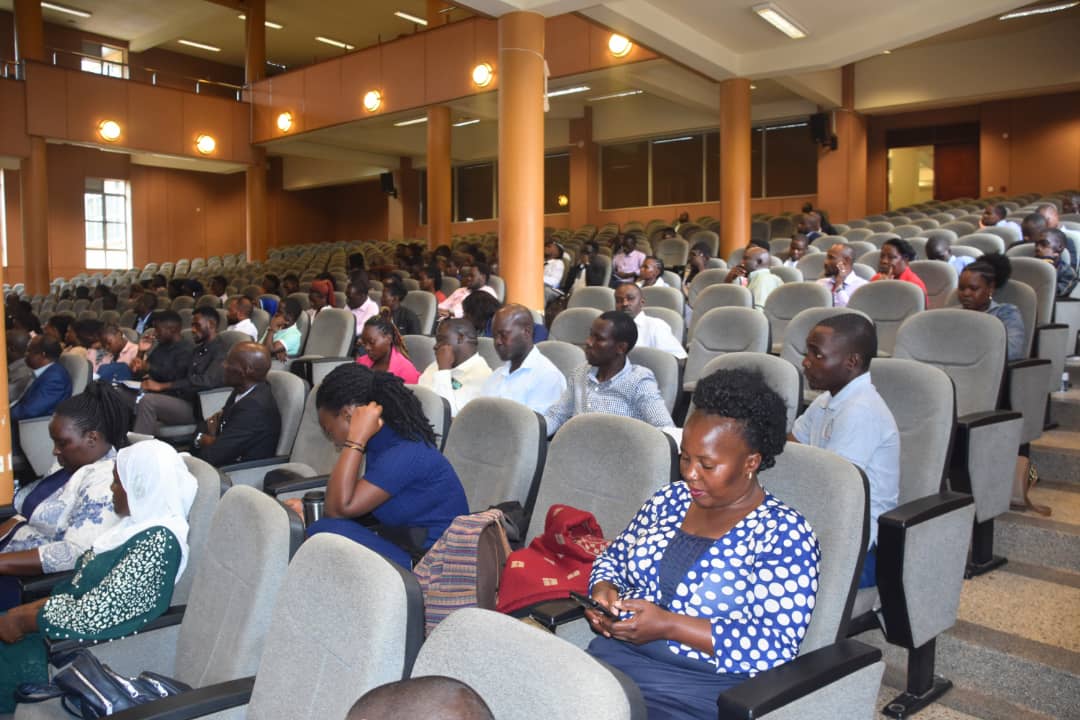 The University dialogue on harnessing biotechnology to build a vibrant bio economy for accelerated development in Uganda held on 25/09/2023 at Makerere University. Main objective was; Social economi impact Policy development Capacity building. #UNCST #biotechbiosafety #NaroUg