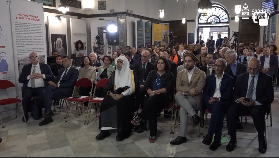 NRFpatron's tweet photo. H.E. Sheikh Dr. Mohammed Al-Issa @MhmdAlissa, the Secretary-General of the @MWLOrg_en and Chairman of the ‘Organisation of Muslim Scholars’ at the award ceremony of the Grand Mosque of Paris @mosqueedeparis alongside the leader of @NRFafg H.E. Ahmad Massoud @AhmadMassoud. https://t.co/LJnVU7HMZm