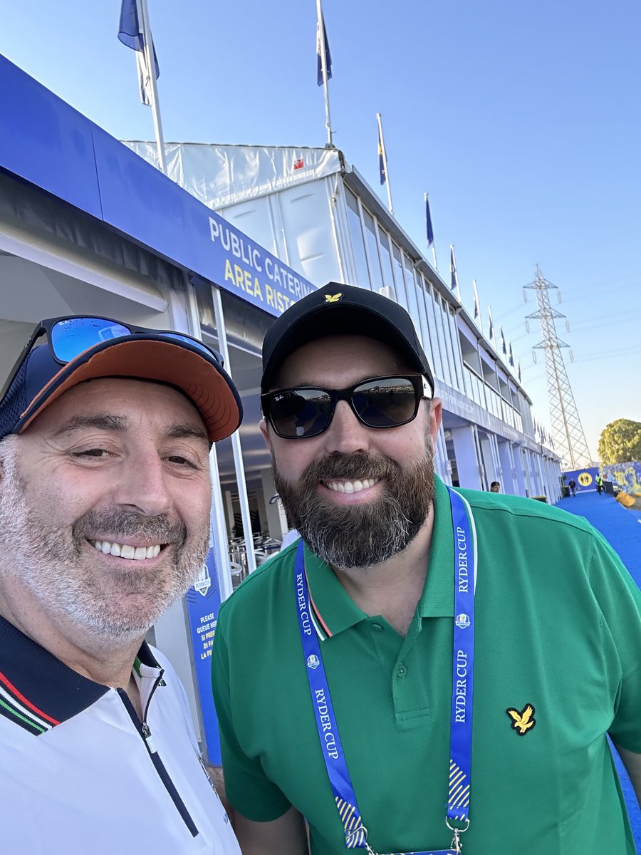 stevencwood's tweet photo. Had the pleasure of meeting @RickShielsPGA before this mornings @RyderCupEurope sweep of @RyderCupUSA if only @GuyCharnock was here too… keep up the great work on the @RickShielsPod  and #break75 lads, gets me through my lunch in Seattle every week 👍 https://t.co/2NlzXB3ewE