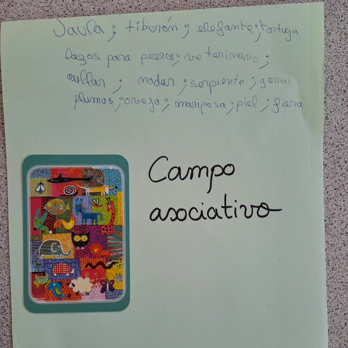 sorayarevuelta_'s tweet image. Viernes de juegos: Usando componentes de  Batamo @Djeco_toys para trabajar los campos semánticos y asociativos en 5ème. Las ilustraciones son una monada. La semana que viene jugaremos a las batallas 😅#léxico #Competencialingüística #ELE #aprendizajebasadoenjuegos @SEstrasburgo