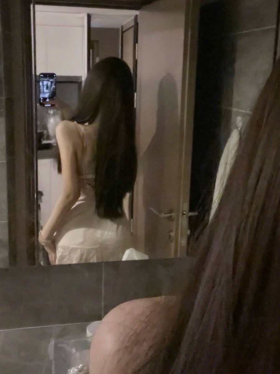 21qwe321's tweet photo. 哥哥好 妹妹市区开课🈷️🈷️🈷️🈷️
需要服务的哥哥 看妹妹主✌️的联系方式❤️❤️❤️❤️❤️
免费的赞和给妹妹点一点🎉🎉🎉
点关注不迷路😍😍😍😍 #三亚约炮 https://t.co/JfdPqN86jd